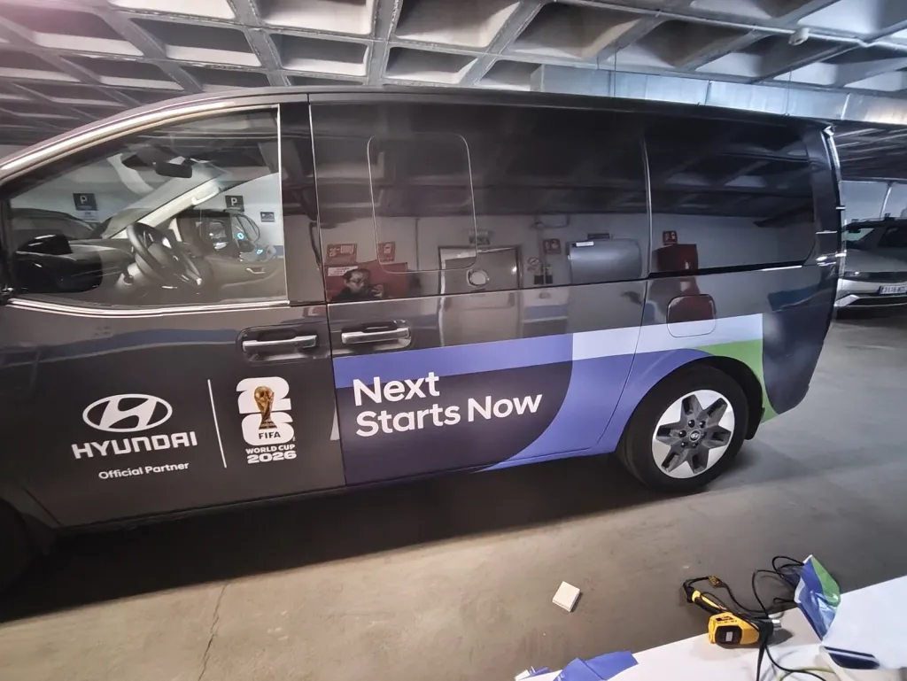Hyundai Staria · Rotulación de furgoneta